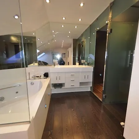Apartamento Atico De Lujo En El Centro De Soria 公寓 索里亚